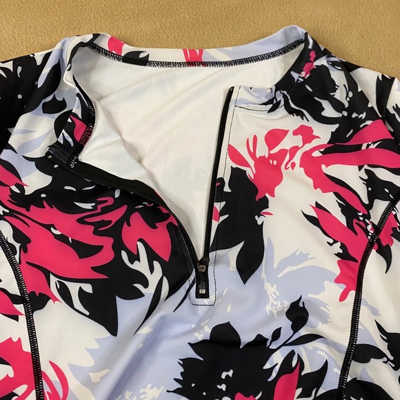 Floral Rash Guard Swim Top Short Sleeve Adjustable Sides Sun Protection Women XL - Picture 4 of 7
